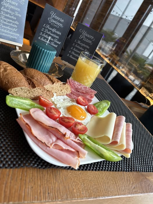 Frühstück – Café Smaragd